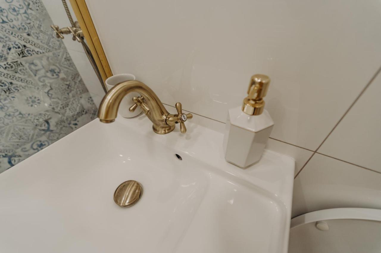 Apartamentul Albastru Vatra Dornei Buitenkant foto